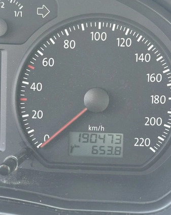 Volkswagen Polo cena 9999 przebieg: 190473, rok produkcji 2007 z Ostrzeszów małe 121